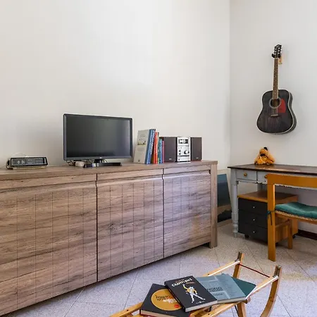 Classic Style By Wonderful Italy Apartment