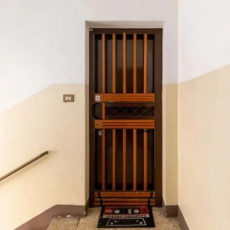 Classic Style By Wonderful Italy Bologna