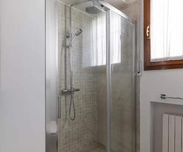 Classic Style By Wonderful Italy