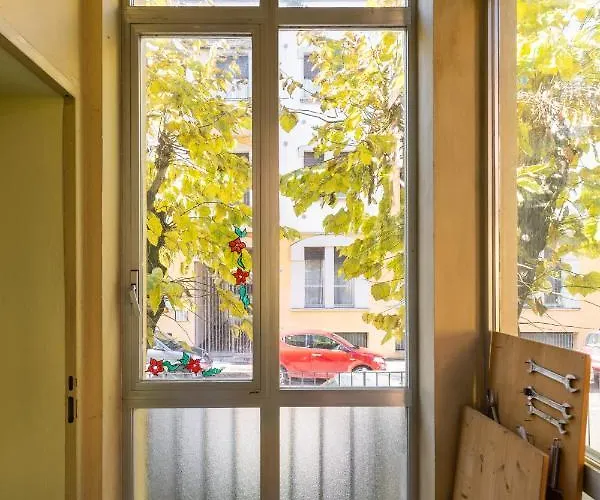 Classic Style By Wonderful Italy *