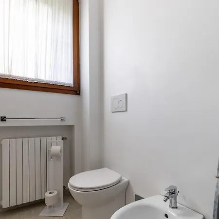 Classic Style By Wonderful Italy Bologna